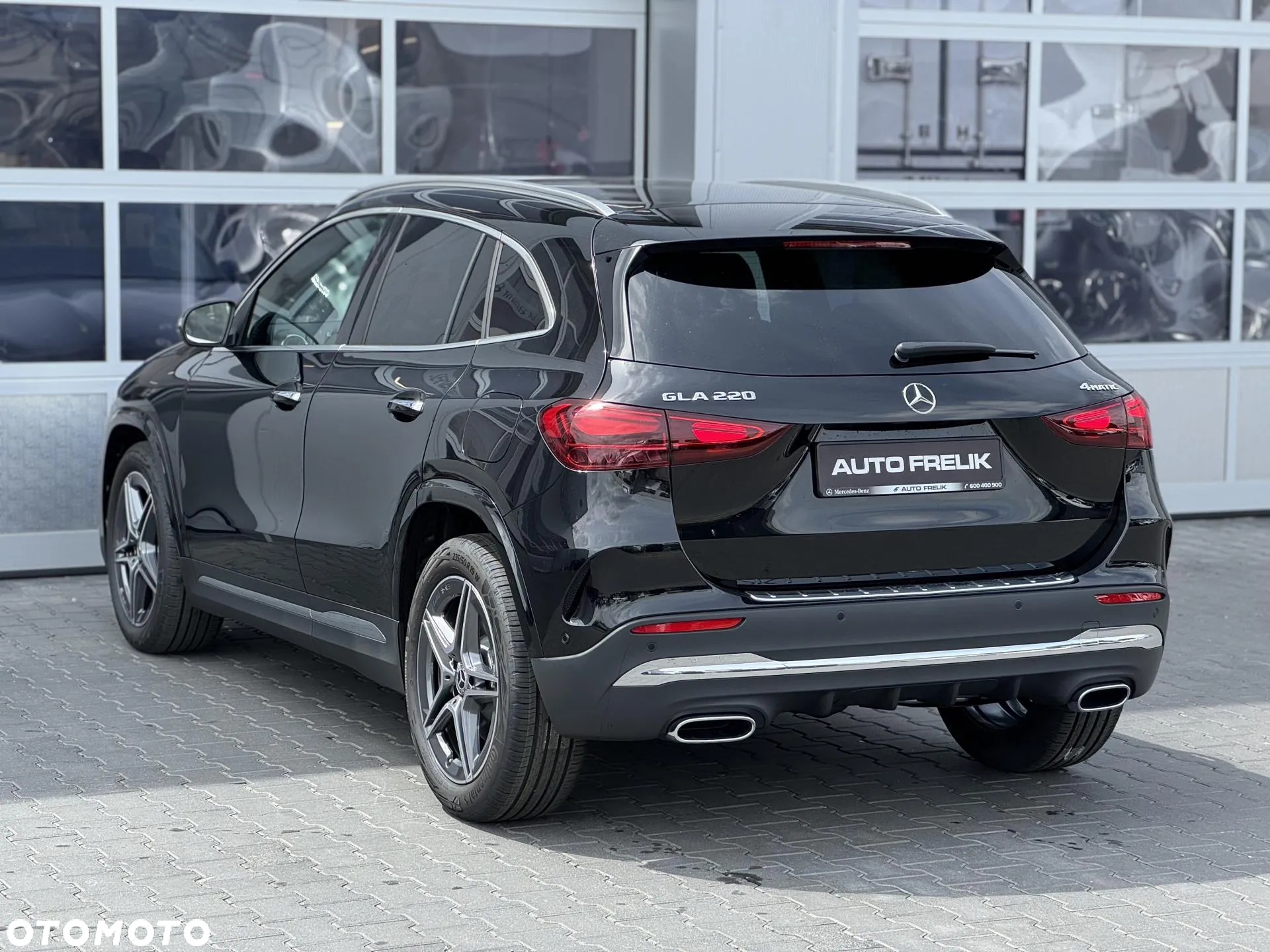 Mercedes-Benz GLA 220 4Matic 8G-DCT AMG Line Advanced Plus - 11