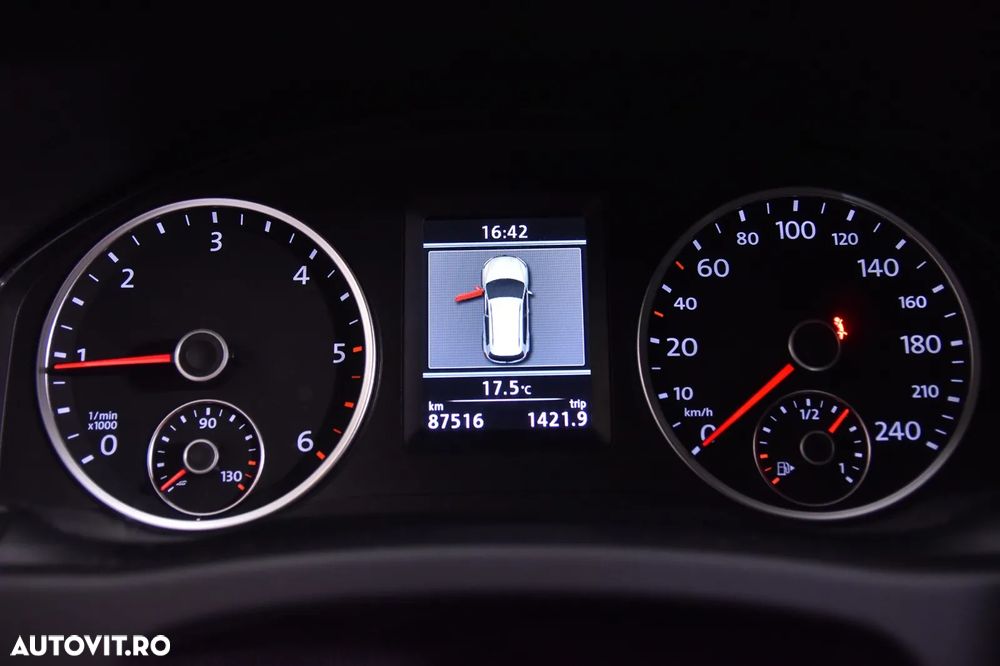 Volkswagen Tiguan 2.0 TDI 4Motion Sport & Style - 23