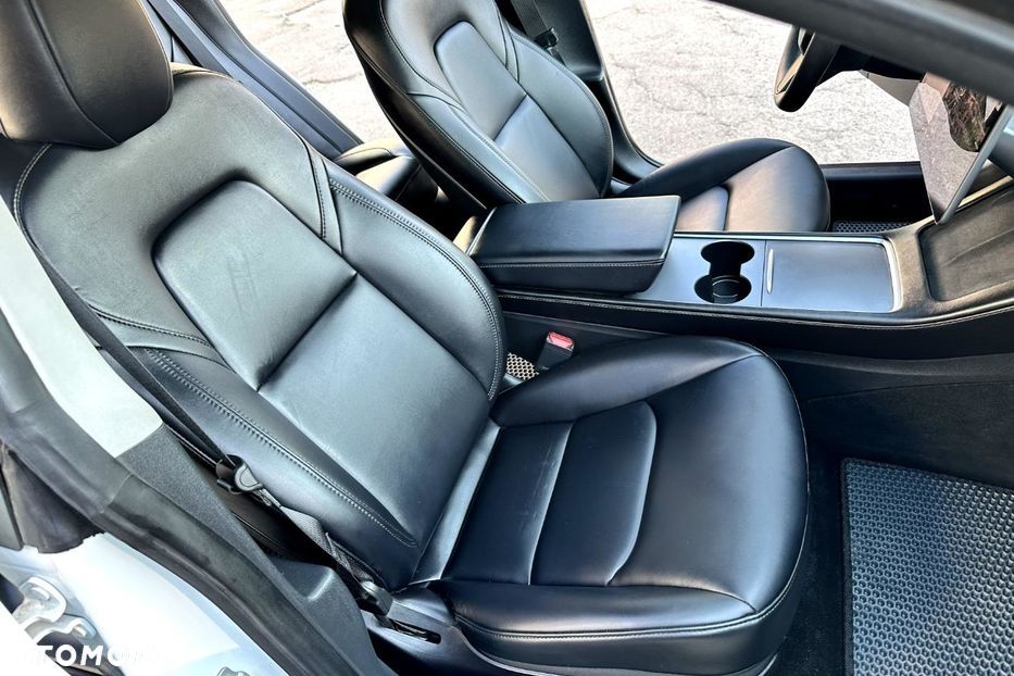 Tesla Model 3 Langstreckenbatterie Allradantrieb Dual Motor Performance - 11