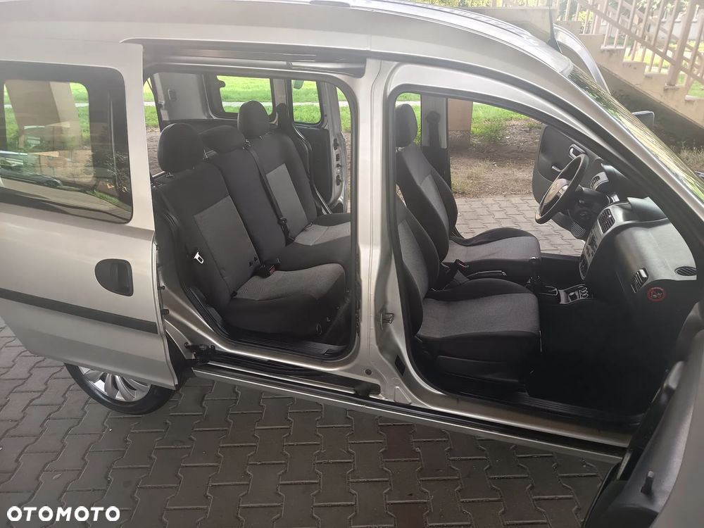 Opel Combo Tour - 29