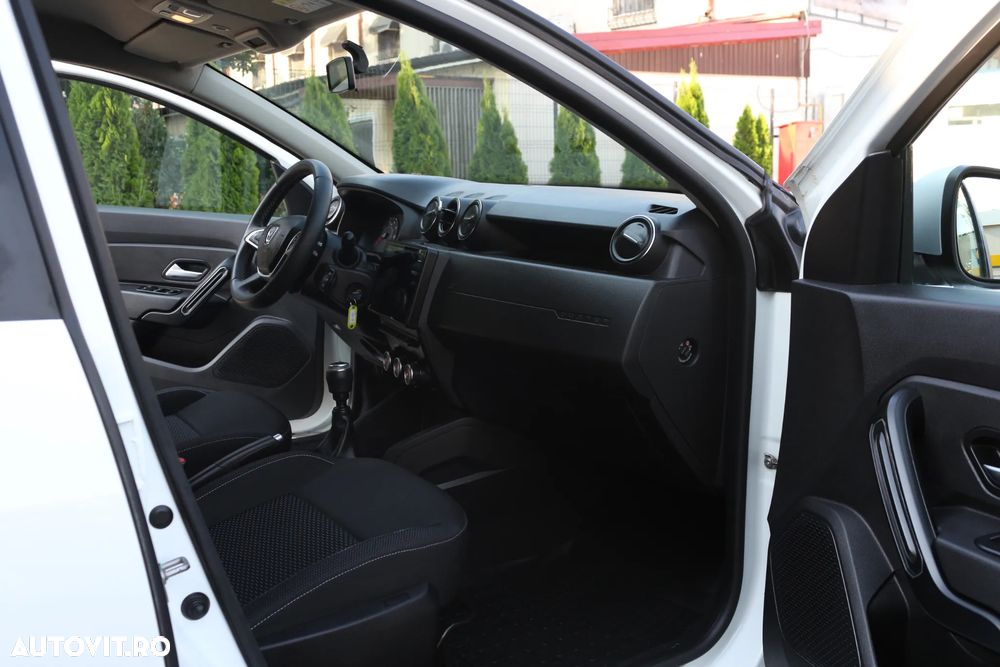 Dacia Duster 1.5 Blue dCi 4WD Prestige - 10