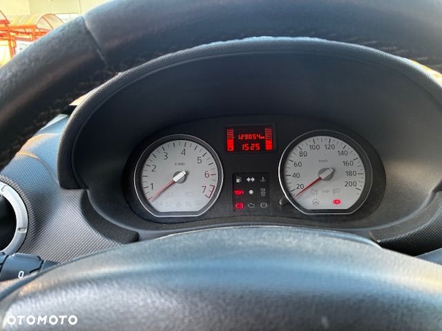 Dacia Sandero 1.6 Laureate - 8