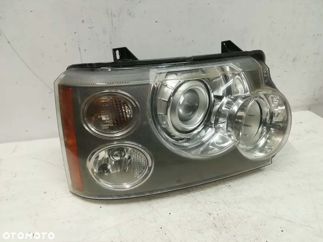 Range Rover Vogue L322 lampa prawa przednia przód Xenon - 2