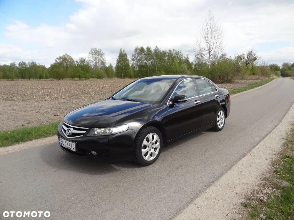 Honda Accord 2.0 Executive - 2