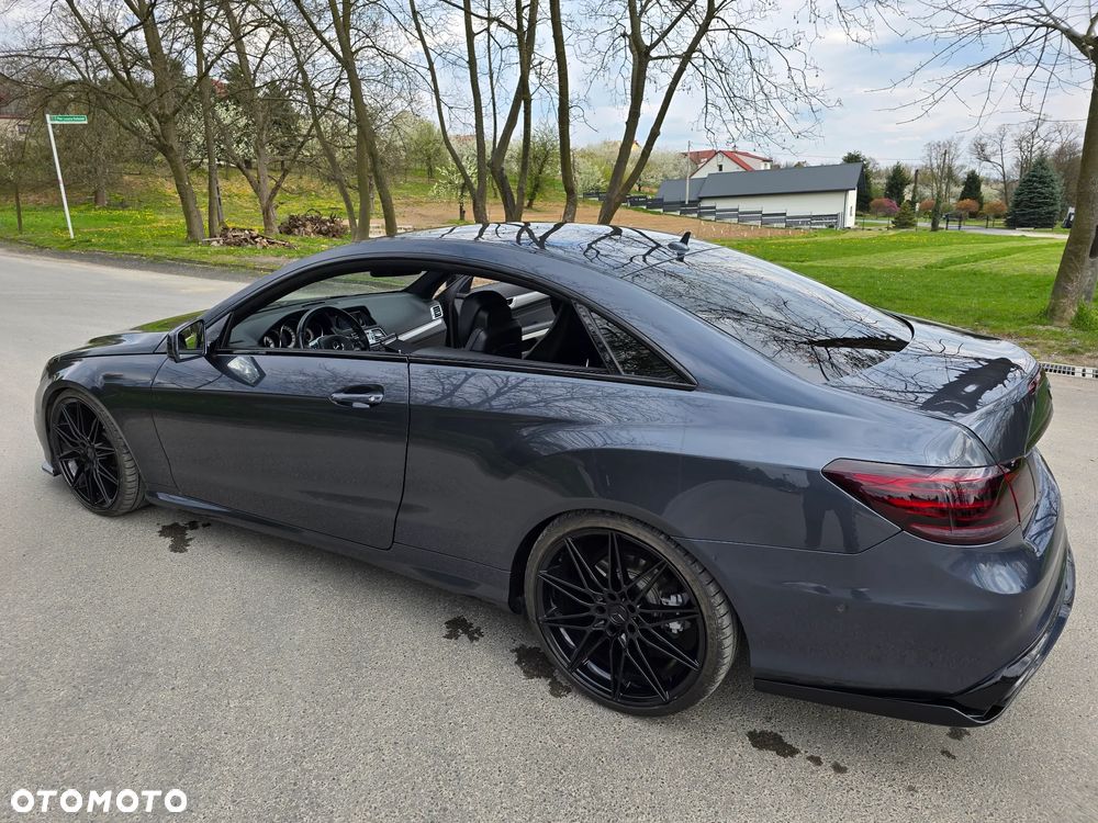 Mercedes-Benz Klasa E - 1