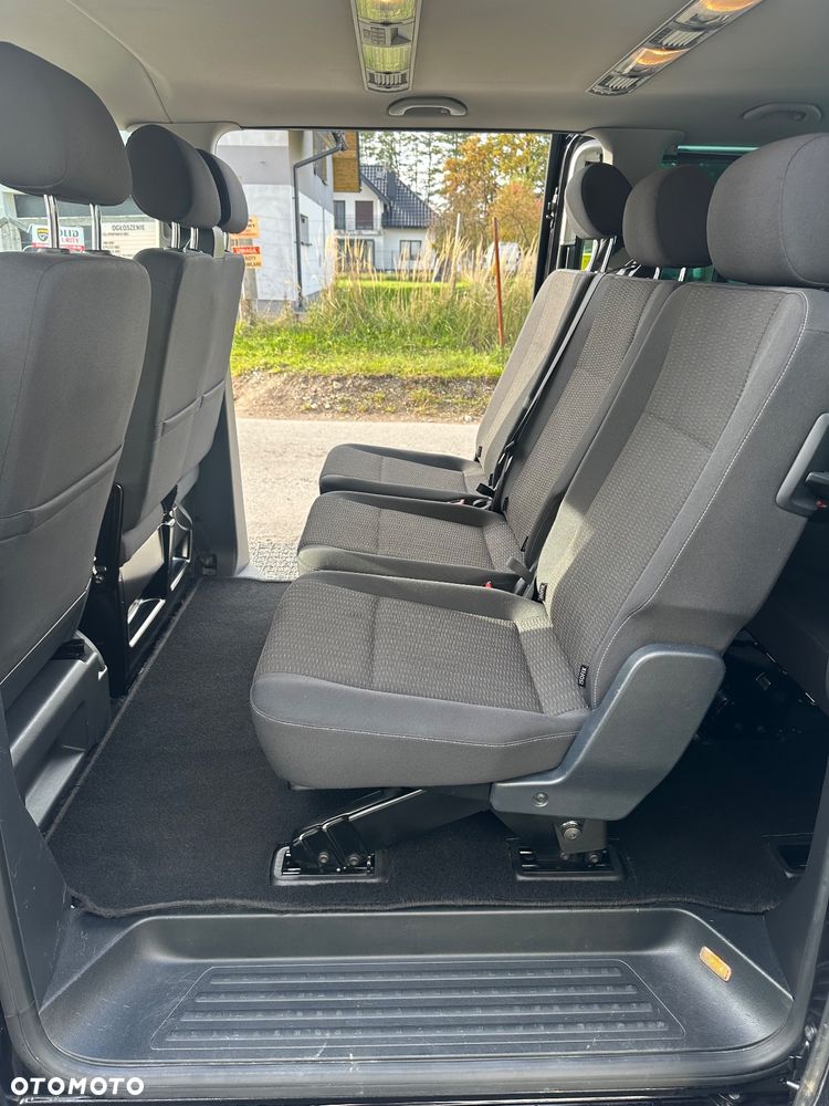 Volkswagen Caravelle 2.0 TDI L2 Highline DSG - 12