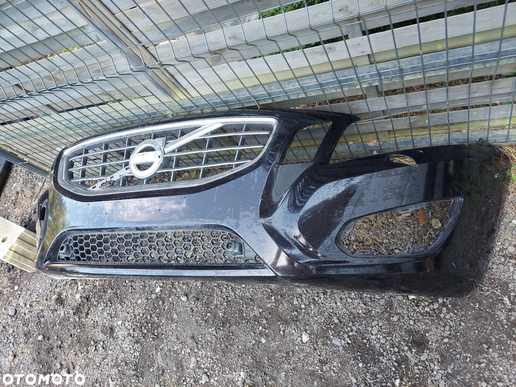 Volvo v60 s60 II przed liftem 2010-14 zderzak przód kratka - 2