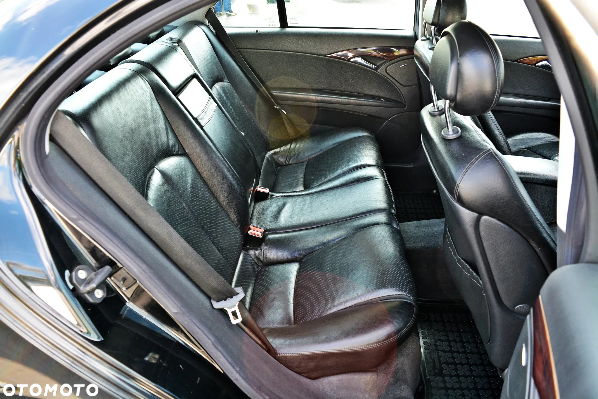 Mercedes-Benz Klasa E 200 CDI Classic - 12