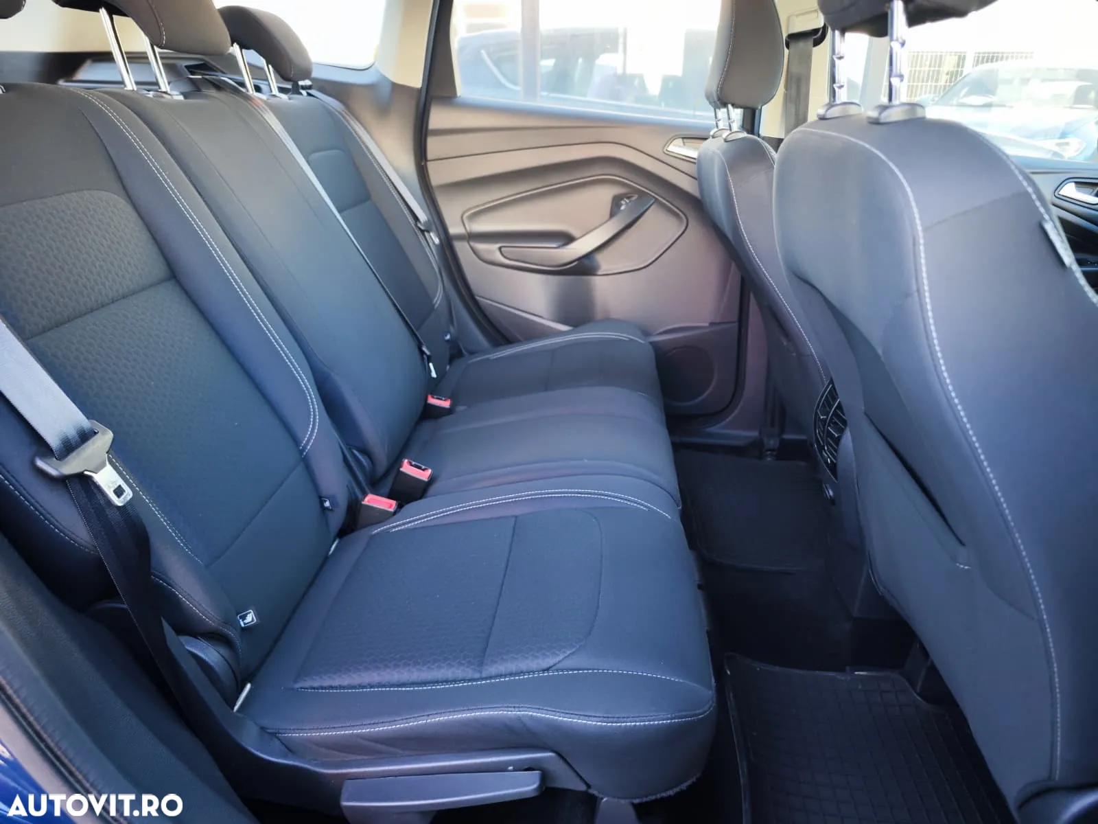 Ford Kuga 2.0 TDCi 4WD Powershift Trend - 12
