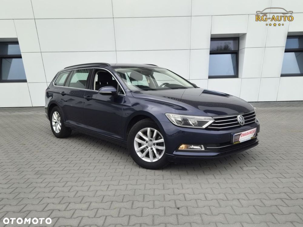 Volkswagen Passat - 2