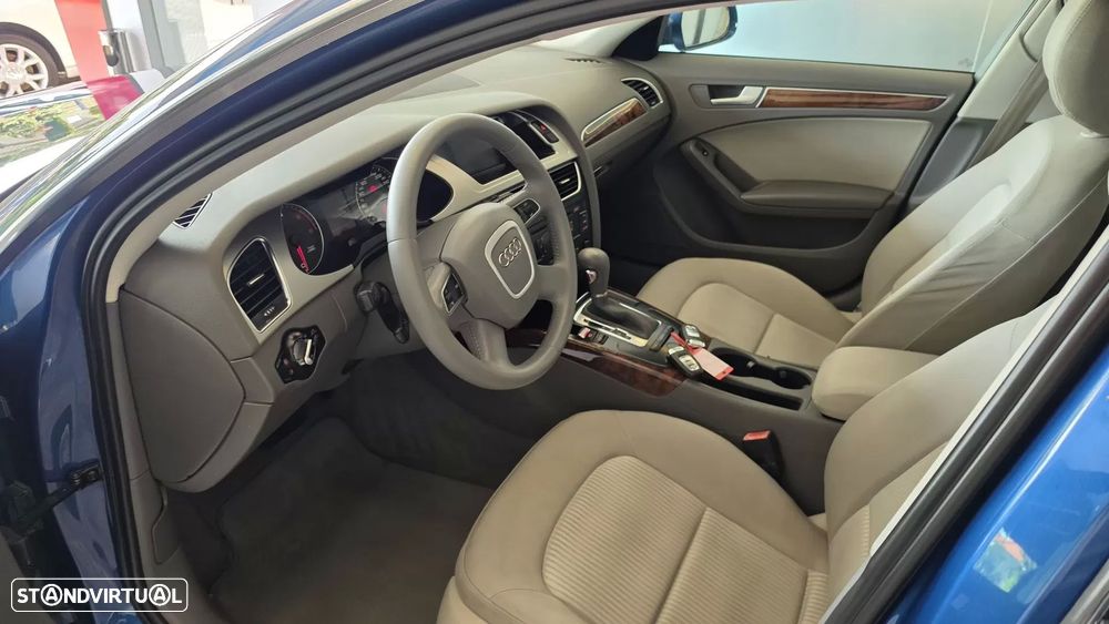 Audi A4 2.0 TDI multitronic - 7