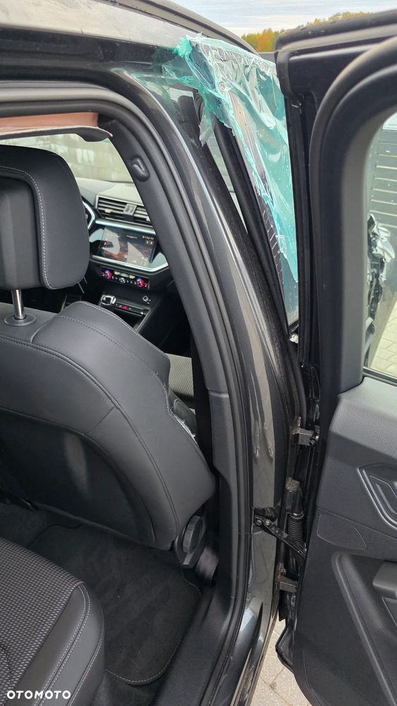 Audi Q3 40 TFSI Quattro S tronic S line - 29