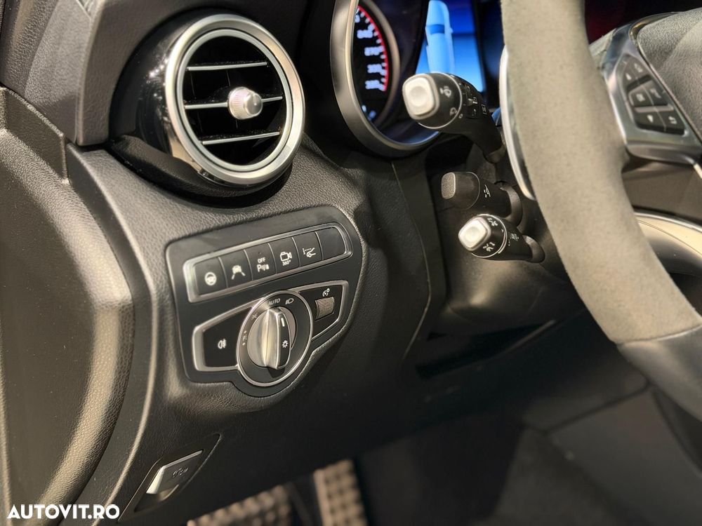 Mercedes-Benz GLC AMG 63 S 4MATIC+ AMG Speedshift MCT 9G - 39