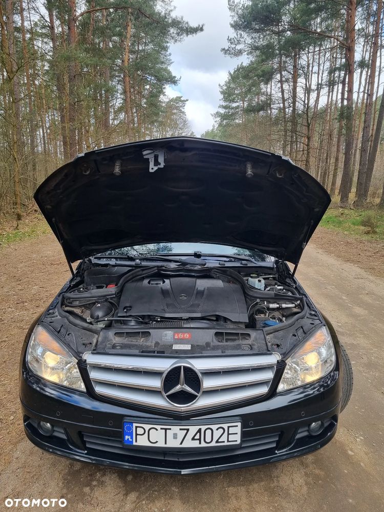 Mercedes-Benz Klasa C 200 CDI DPF Elegance - 33
