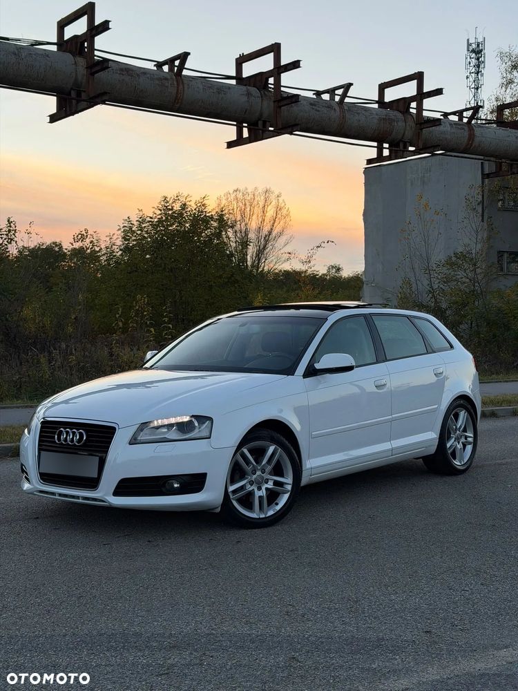 Audi A3 Sportback 2012 photo 2