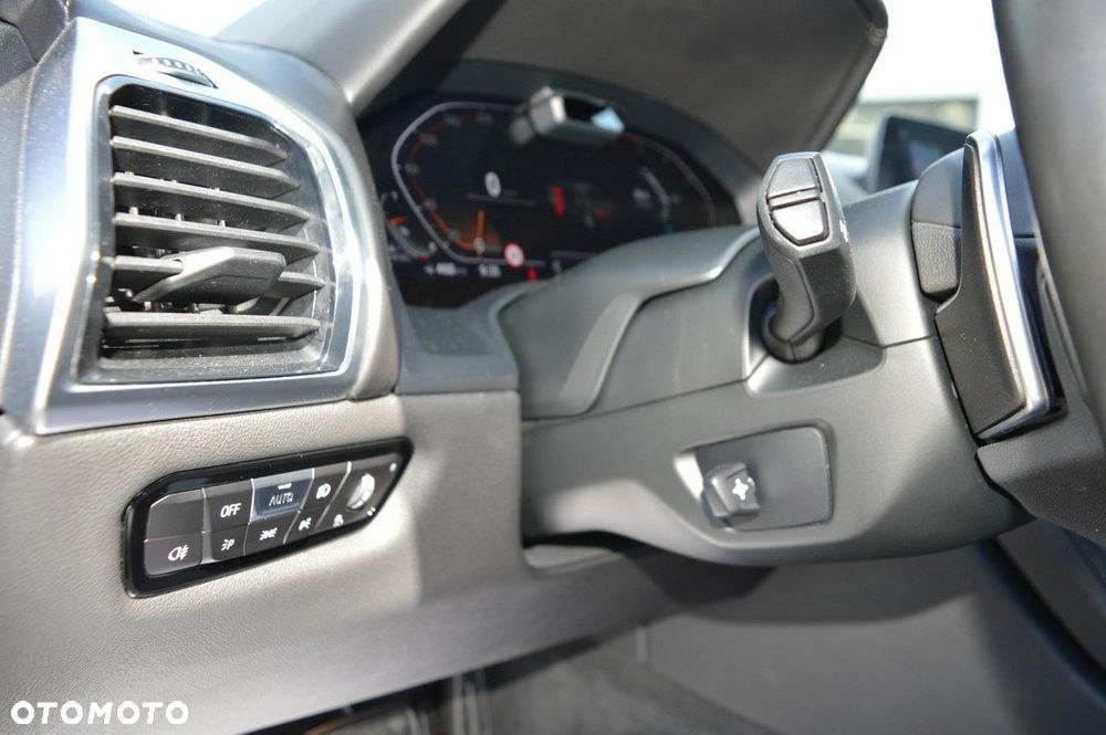 BMW Seria 8 840d xDrive - 25