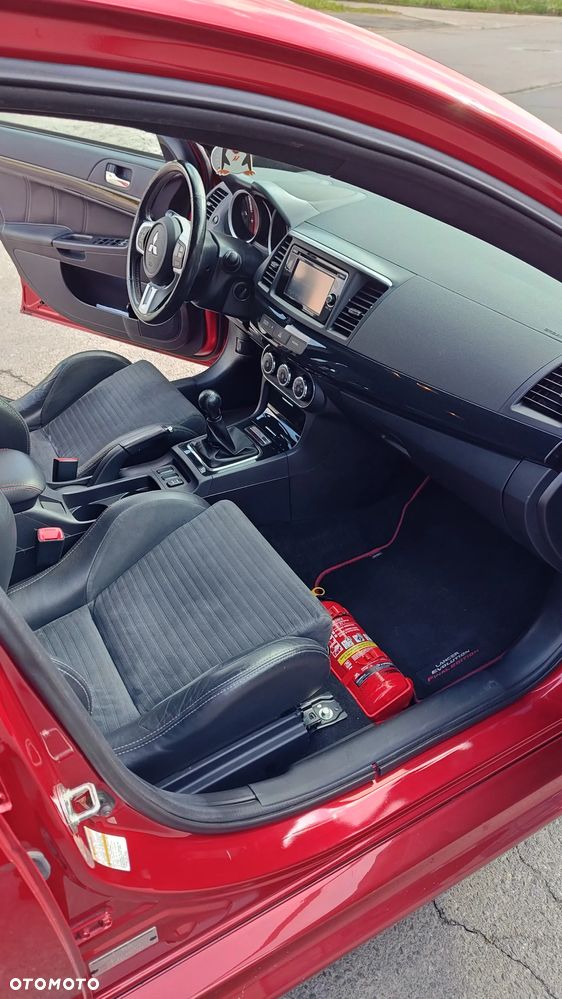 Mitsubishi Lancer Evolution - 9