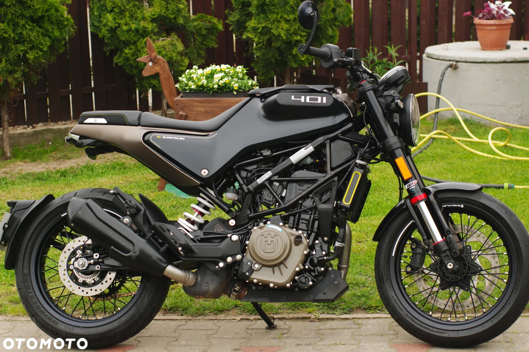 Husqvarna Svartpilen - 2