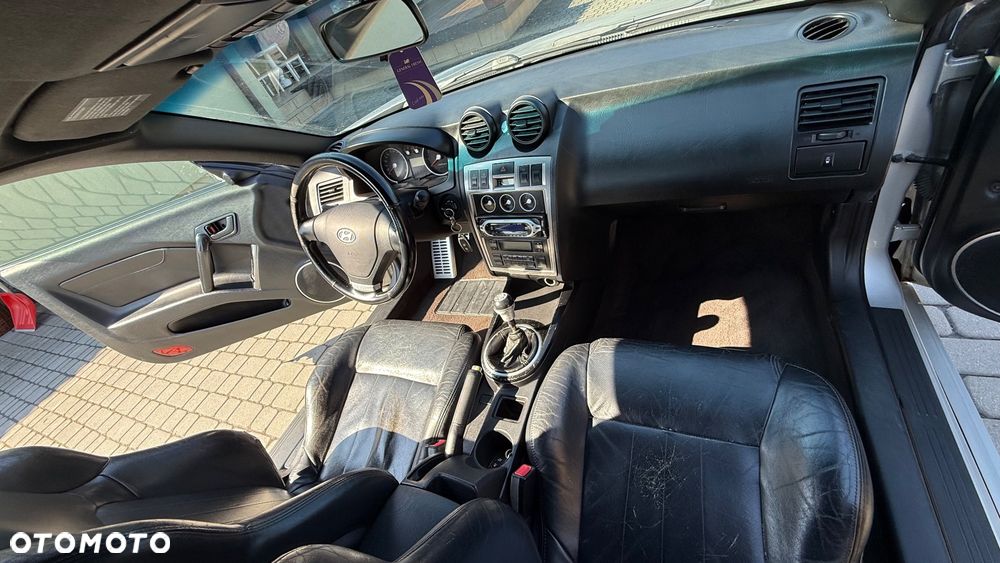 Hyundai Coupe - 15