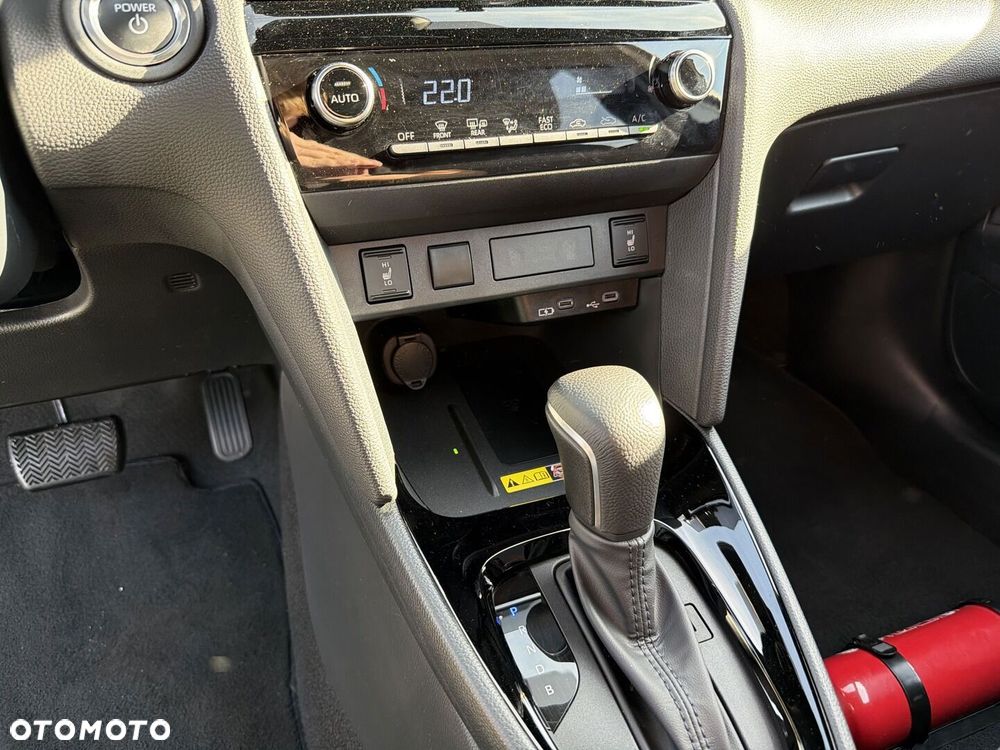 Toyota Yaris Cross Hybrid 1.5 Style - 19