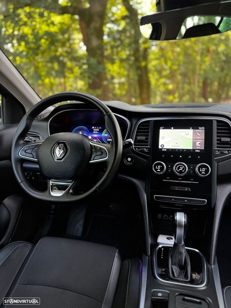 Renault Mégane Sport Tourer - 19
