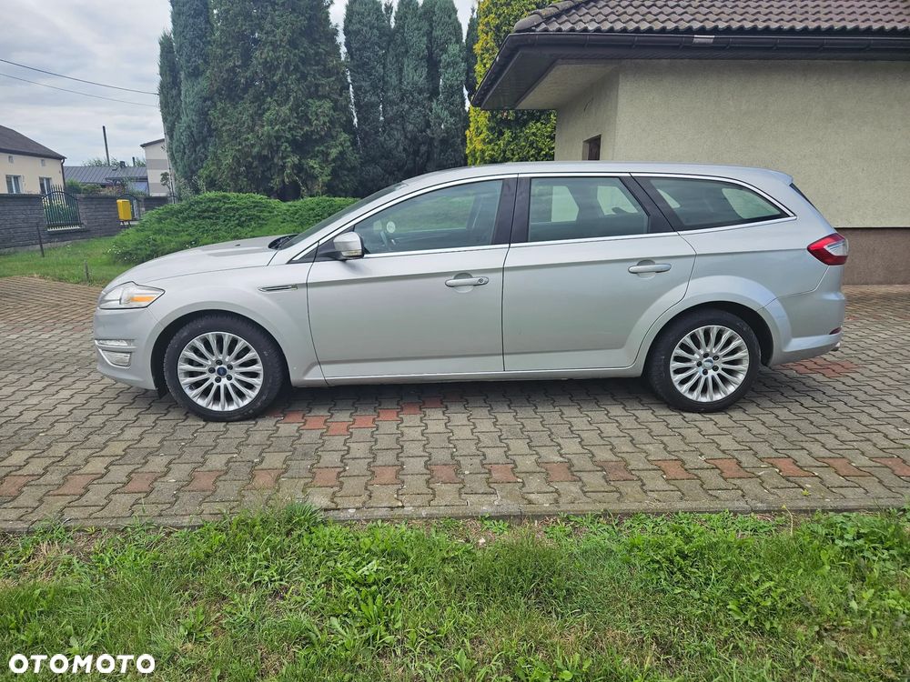 Ford Mondeo 2.0 SCTi Ghia - 2