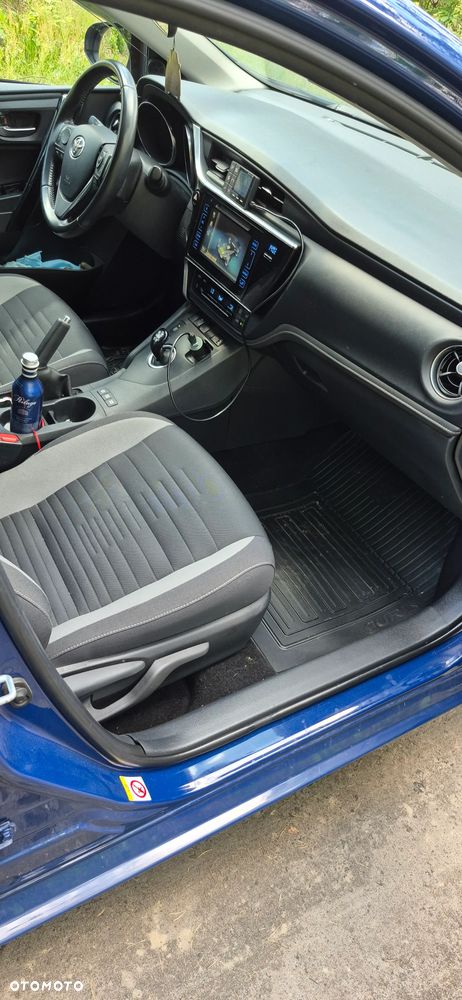 Toyota Auris Hybrid 135 Active - 3