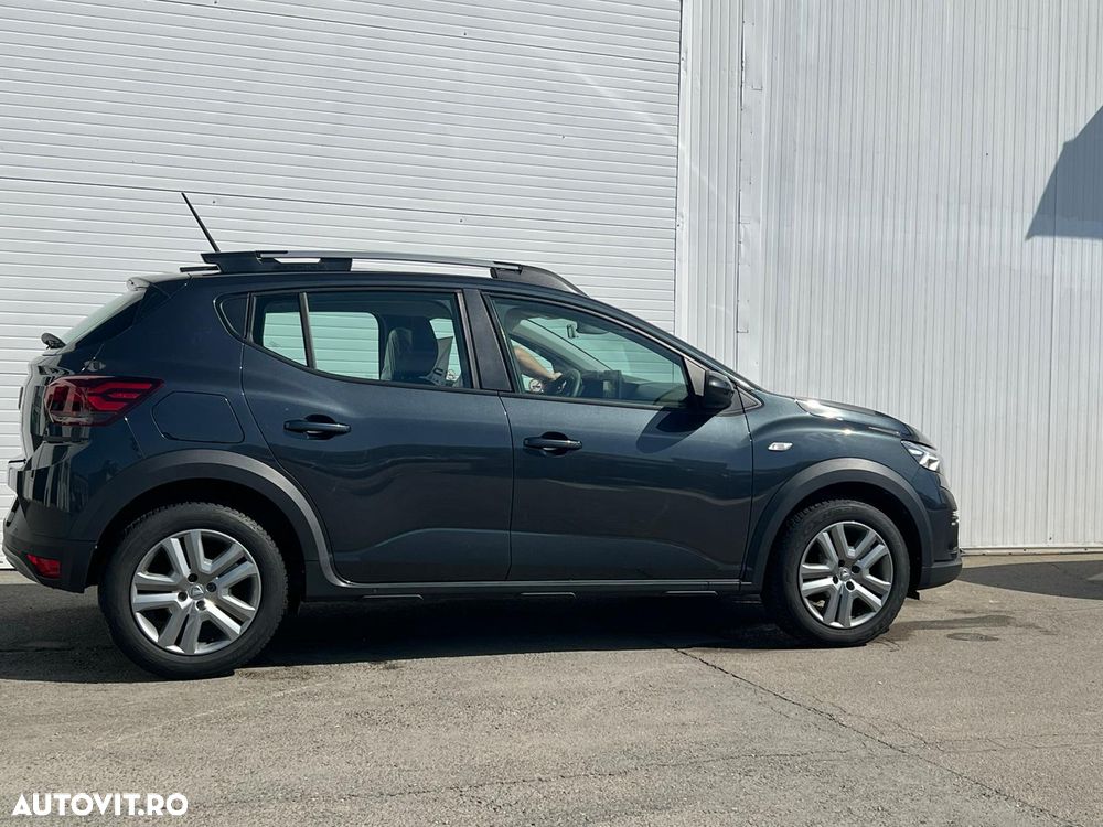 Dacia Sandero Stepway TCe 90 MT6 Comfort - 4