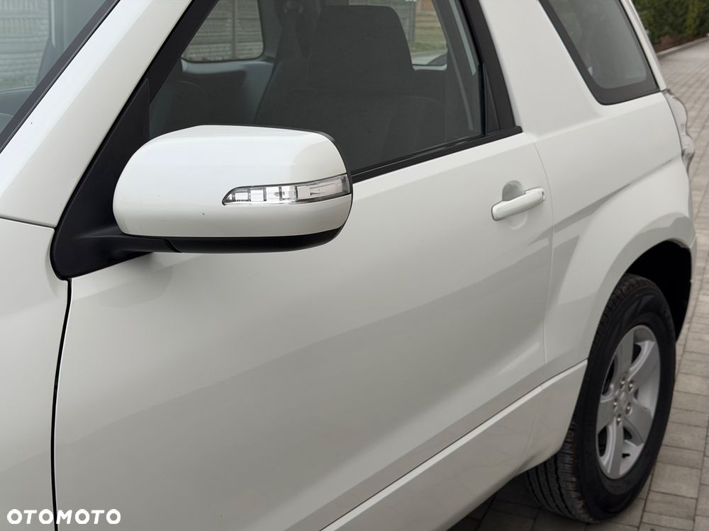 Suzuki Grand Vitara 1.6 City - 23