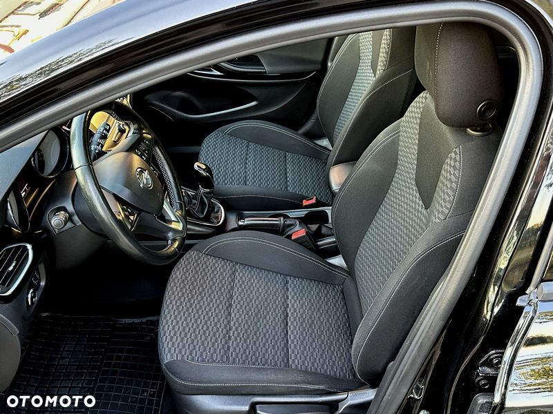 Opel Astra - 10