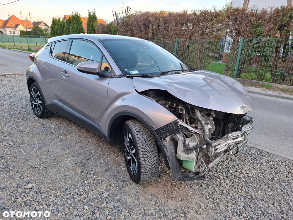 Toyota C-HR 1.2 Turbo Team Deutschland - 5