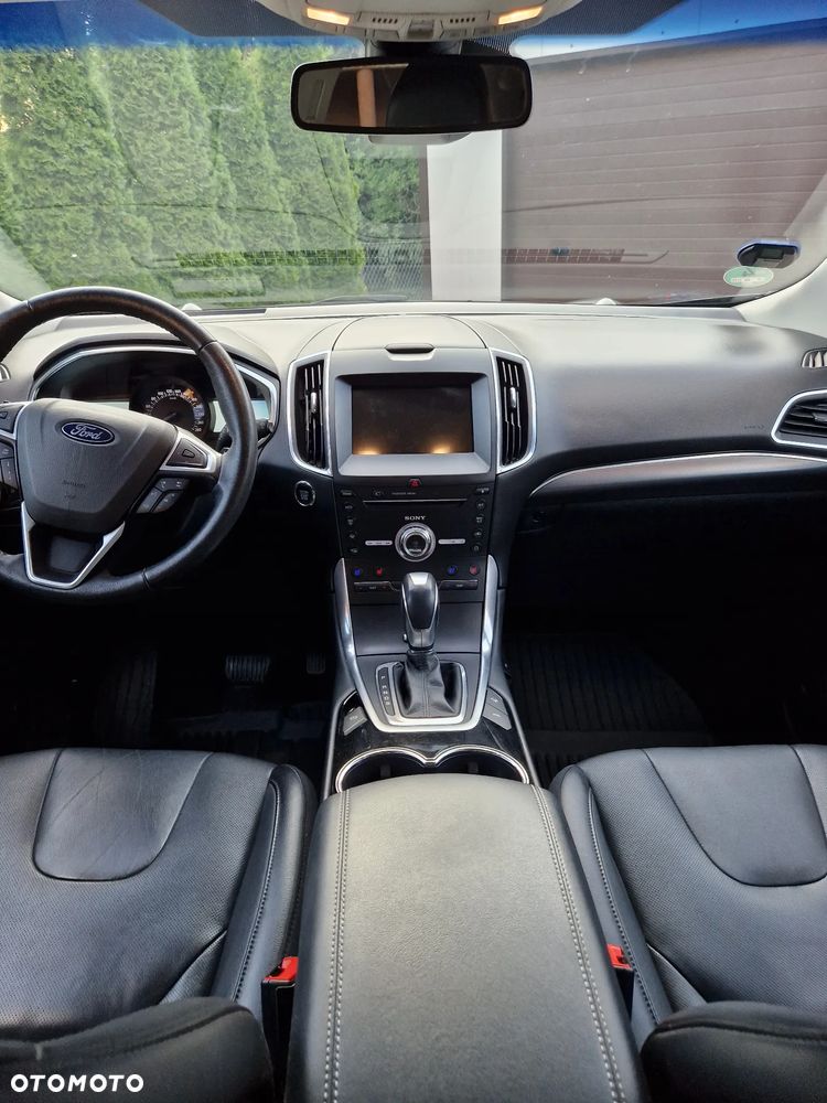 Ford Edge 2.0 EcoBlue Twin-Turbo 4WD Titanium - 16