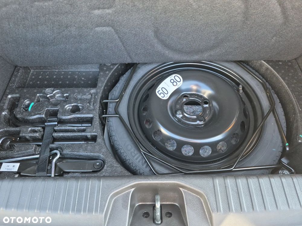 Renault Clio 1.6 E-TECH Techno - 18