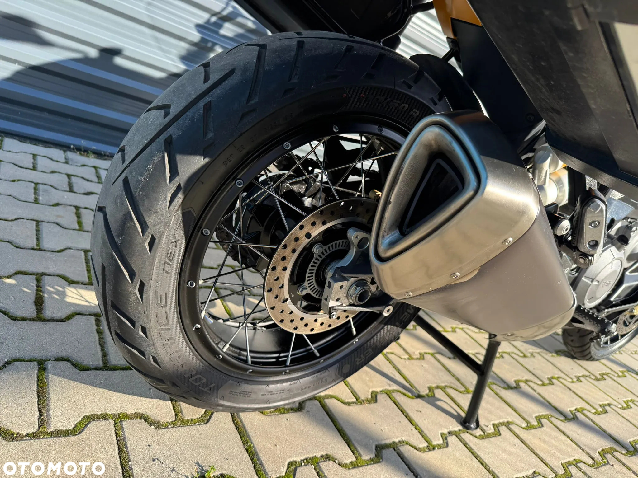 Aprilia Caponord - 22