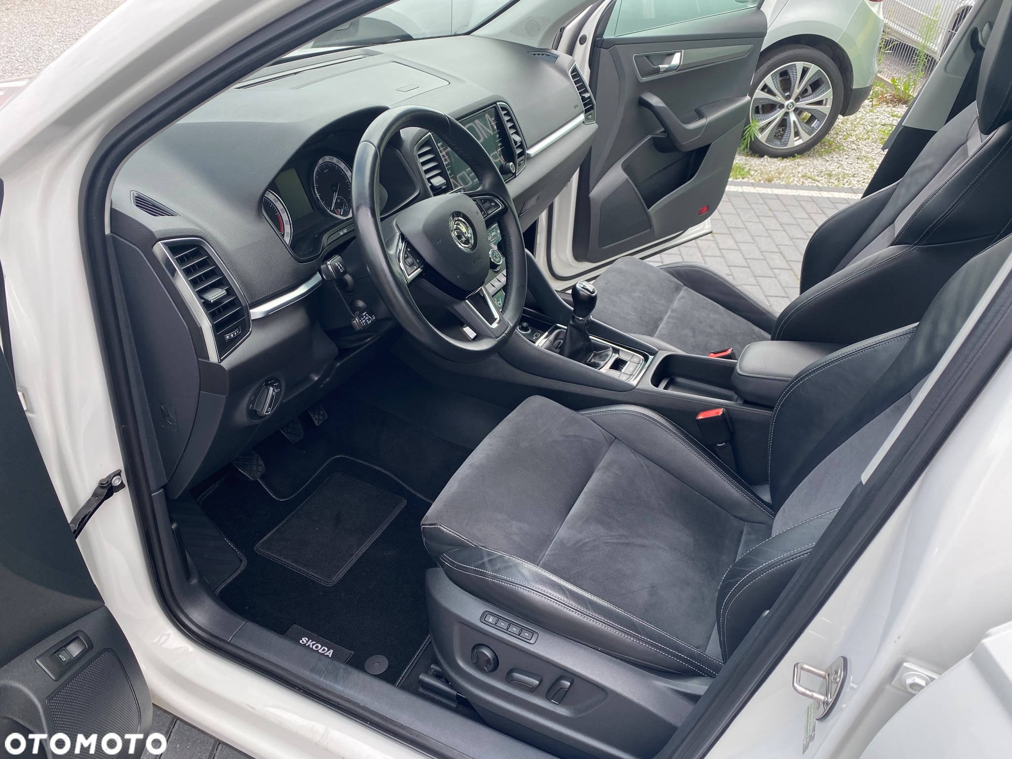 Skoda Karoq 1.6 TDI SCR Soleil - 5