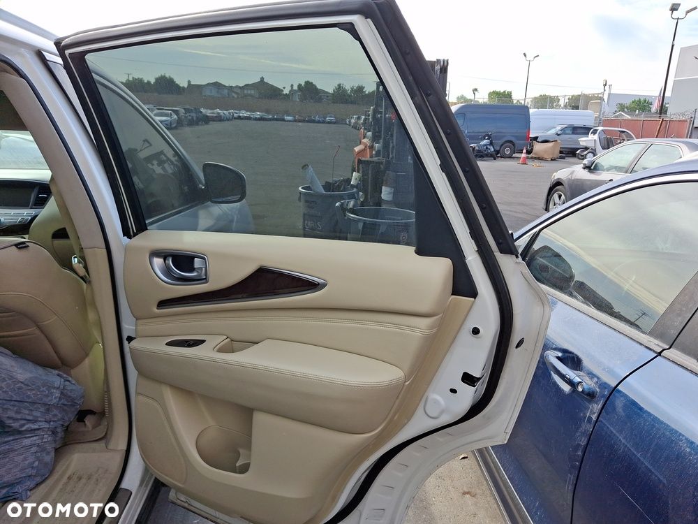 Infiniti QX60 - 5