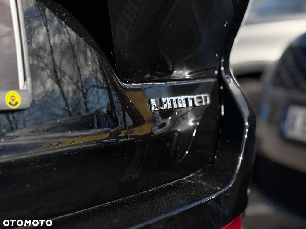 Jeep Grand Cherokee - 14