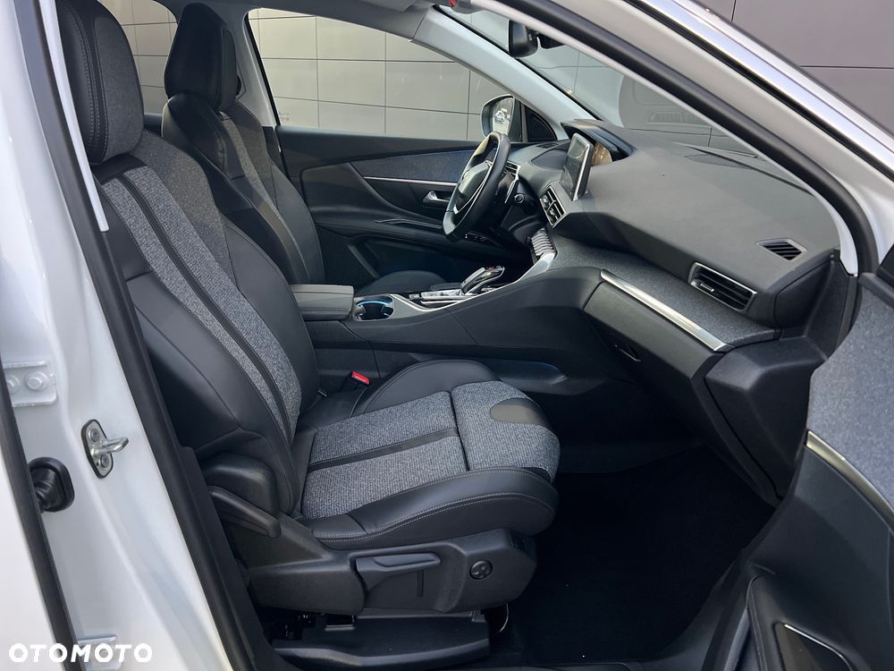 Peugeot 3008 1.6 THP Allure S&S EAT6 - 36