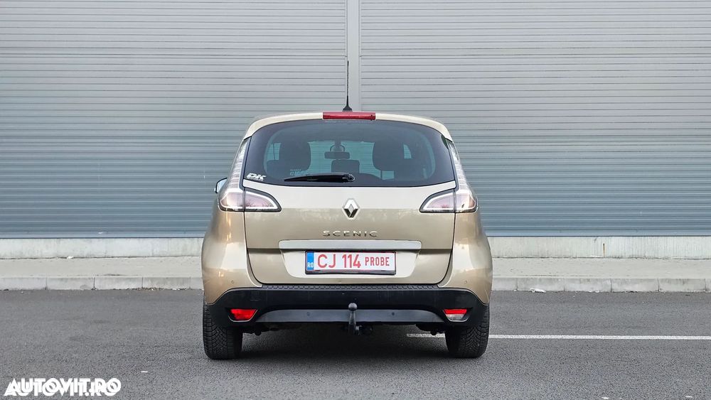 Renault Scenic - 17
