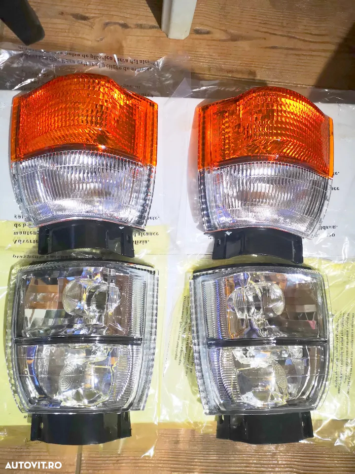Semnalizator Nissan Cabstar model 1998-2001 index semnal SEMNALIZATOARE FAR PIESE - 40