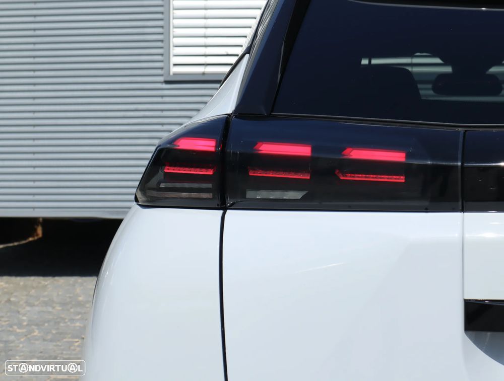Peugeot 2008 1.2 PureTech Allure - 15
