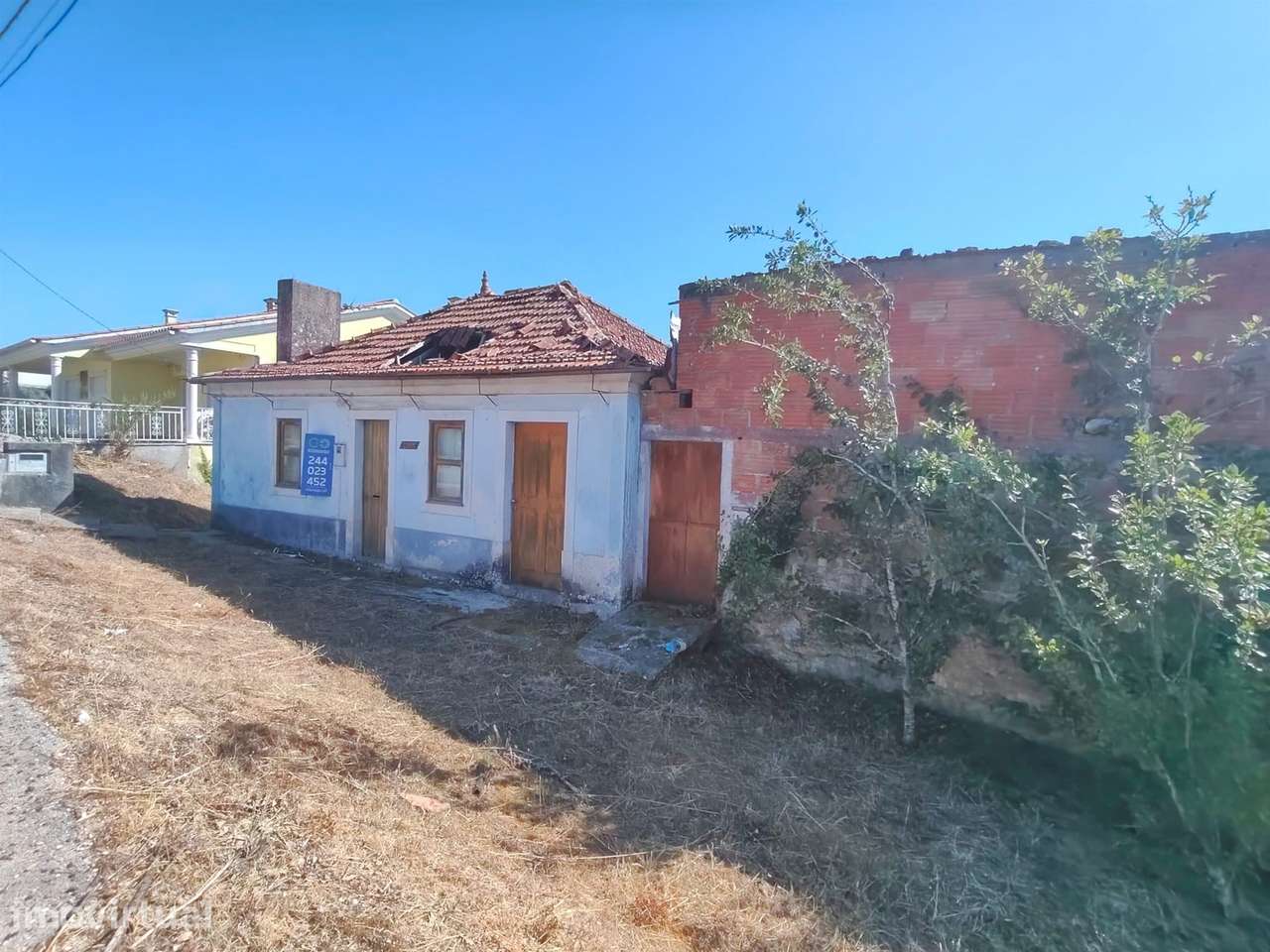Moradia / Terreno / Poço / Colmeias / Leiria - Grande imagem: 3/17