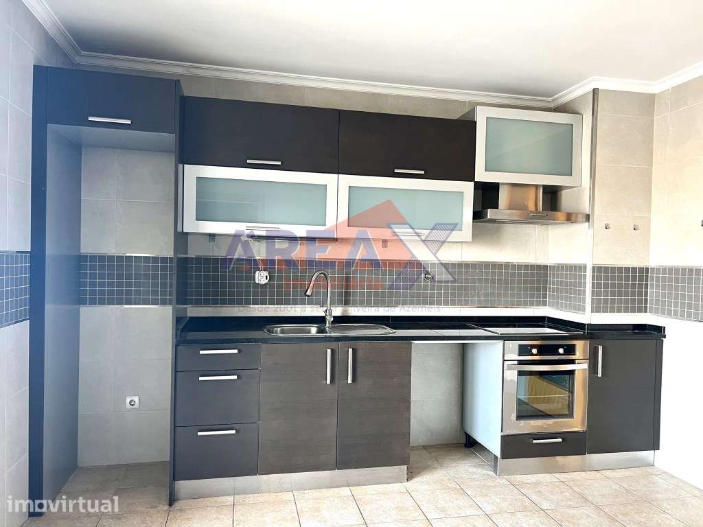 T2 Duplex com Piso Superior e Entrada Independente | Garagem | Oliv... - Grande imagem: 3/34