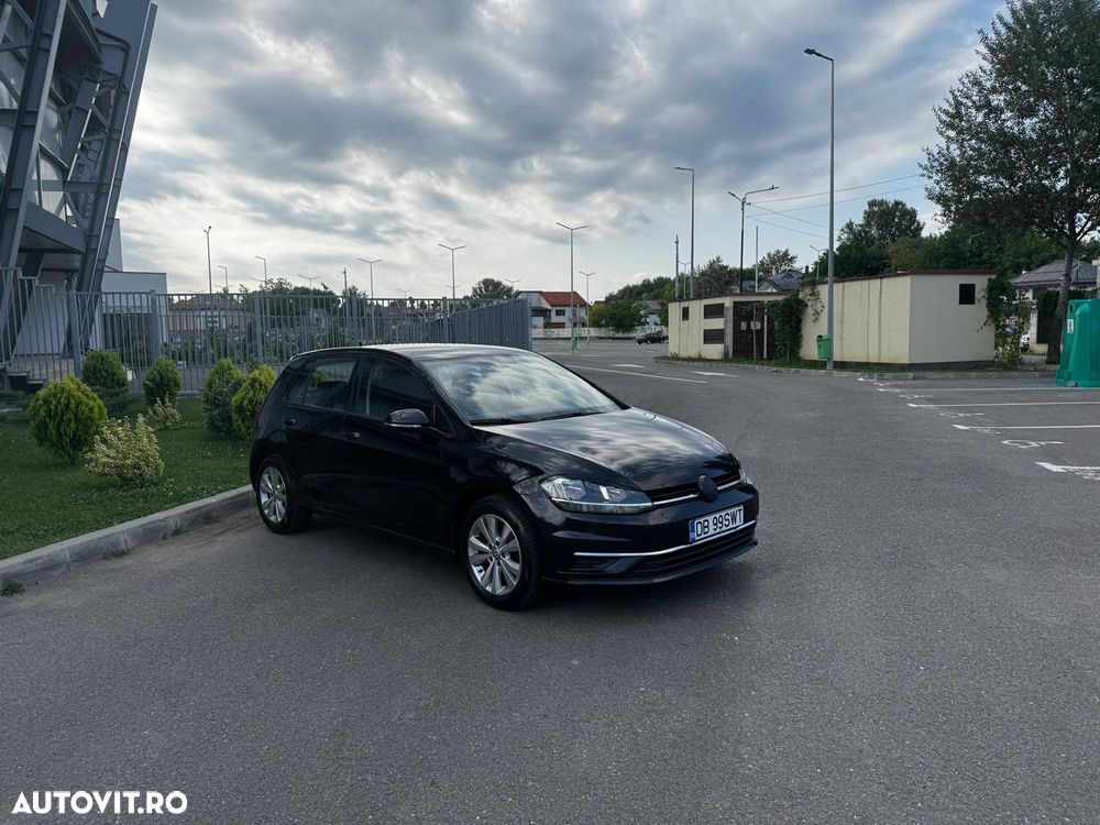Volkswagen Golf 1.0 TSI DSG Comfortline - 3