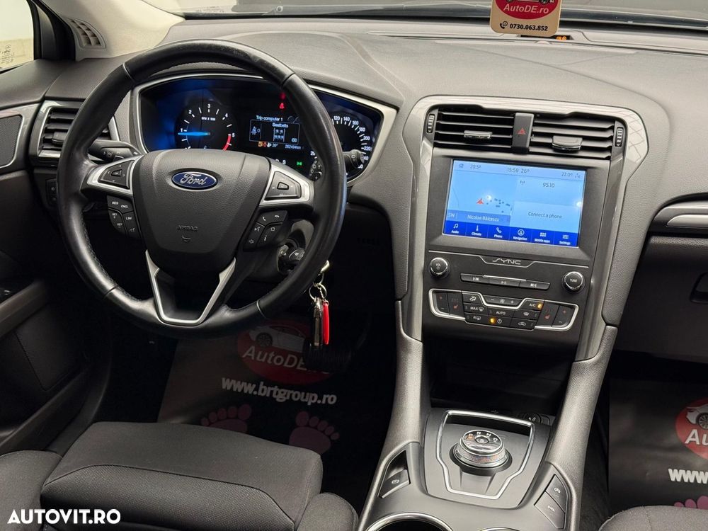 Ford Mondeo - 8