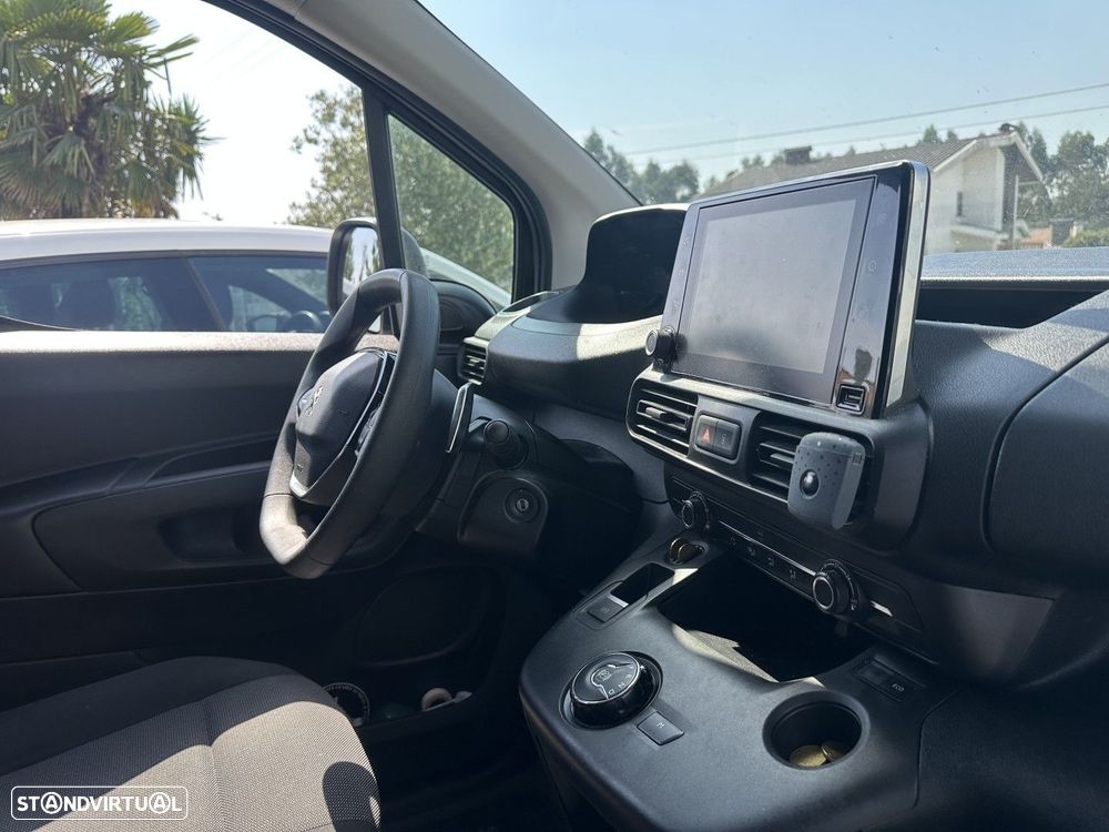 Peugeot Partner 1.5 BlueHDi Asphalt Standard EAT8 - 21