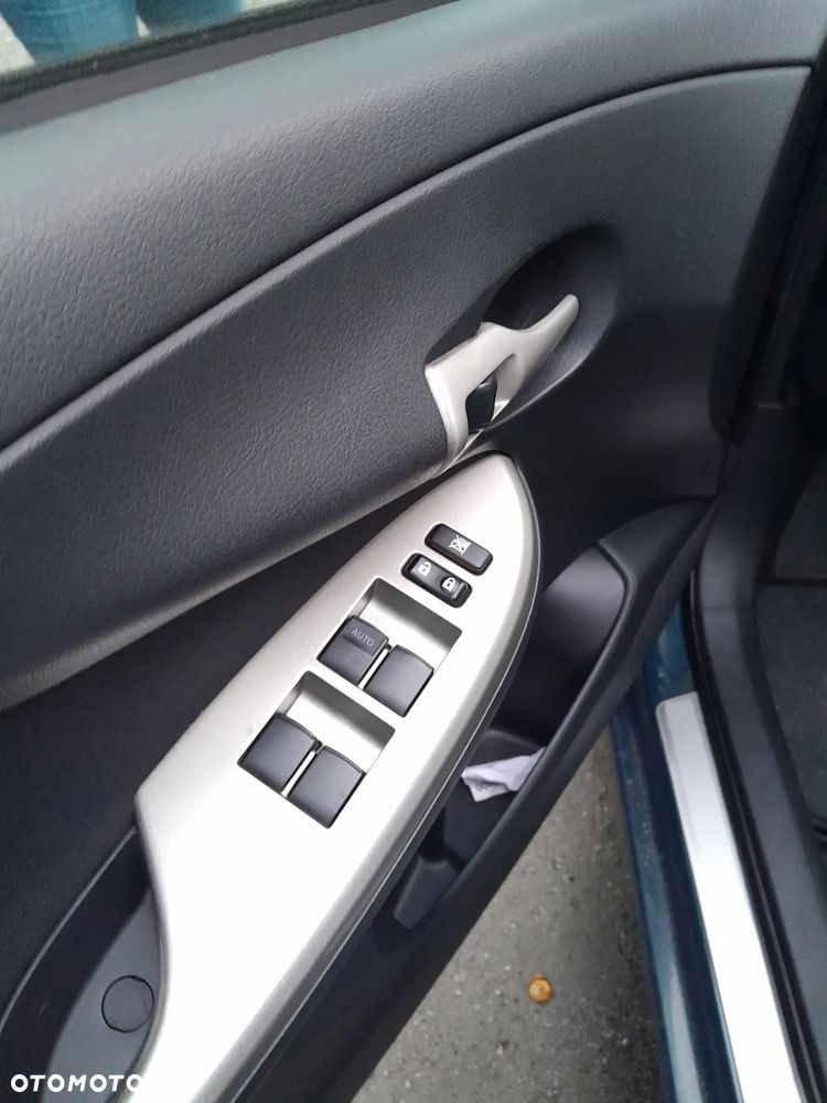 Toyota Corolla 1.4 D-4D Terra - 10