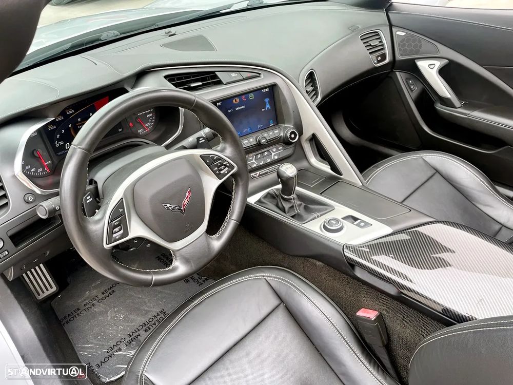 Chevrolet Corvette Stingray LT1 6.2 V8 - 26