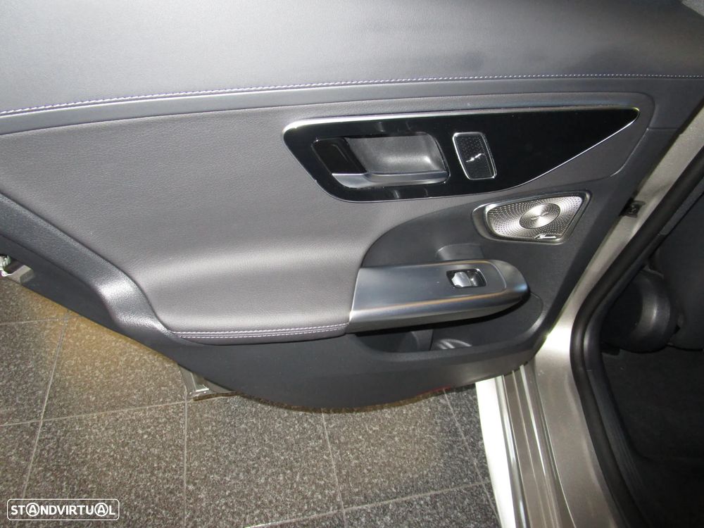 Mercedes-Benz C 300 - 17