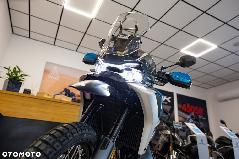 CFMoto MT-X - 3